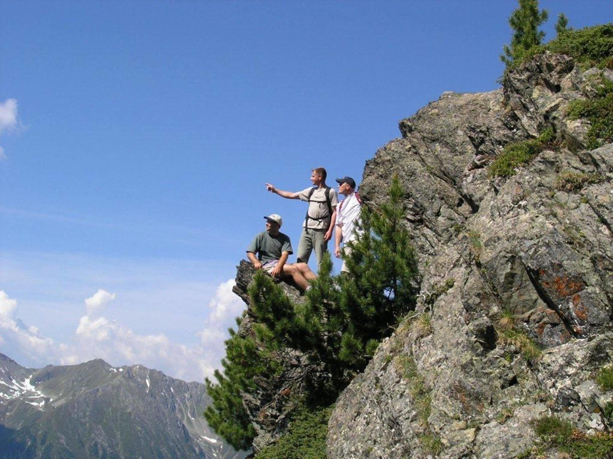 Bergland Superior Hotel Sankt Leonhard im Pitztal