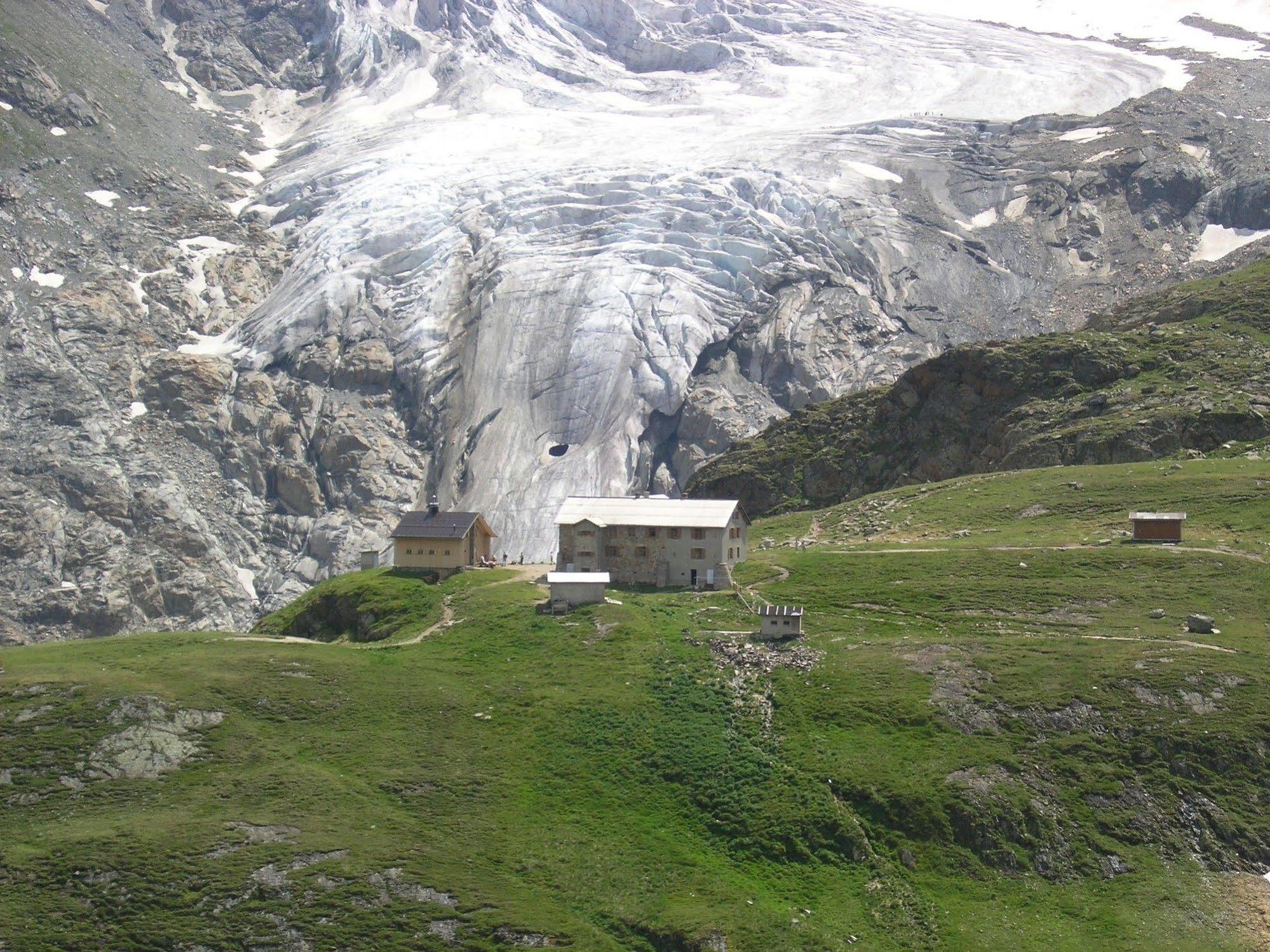 Bergland Superior Hotel 3*